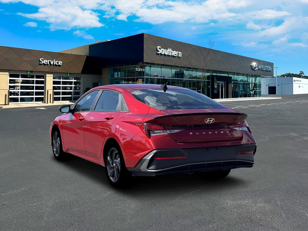 New 2026 Hyundai Elantra Sport image 5