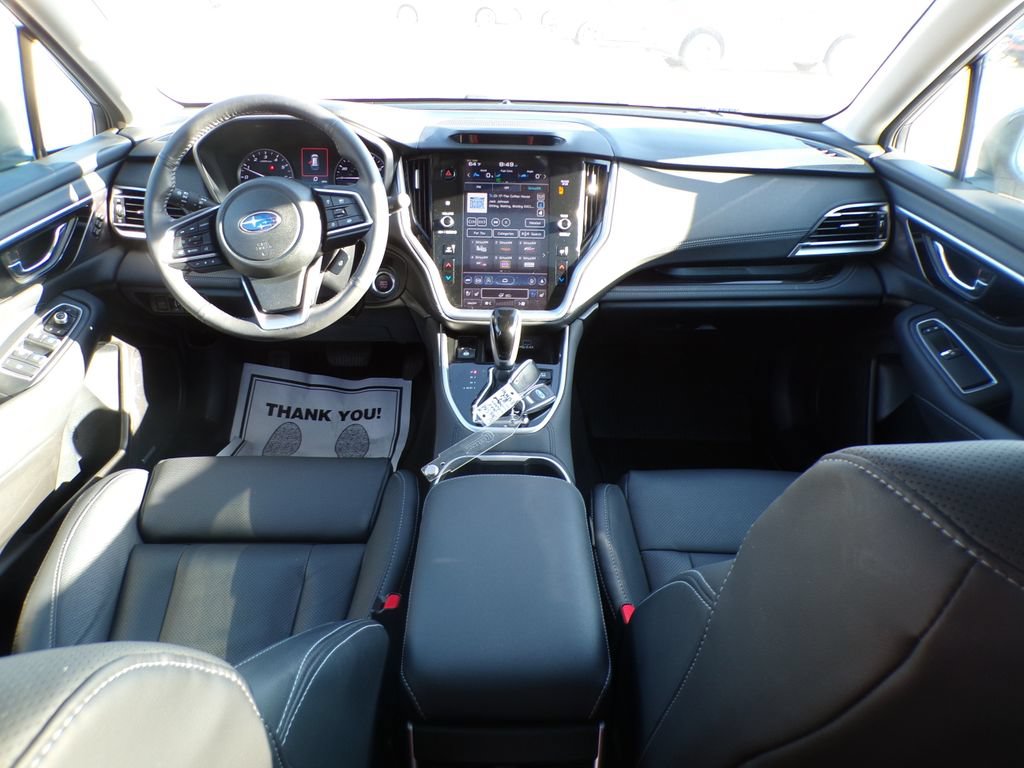 Used 2024 Subaru Outback Touring AWD/4WD image 10