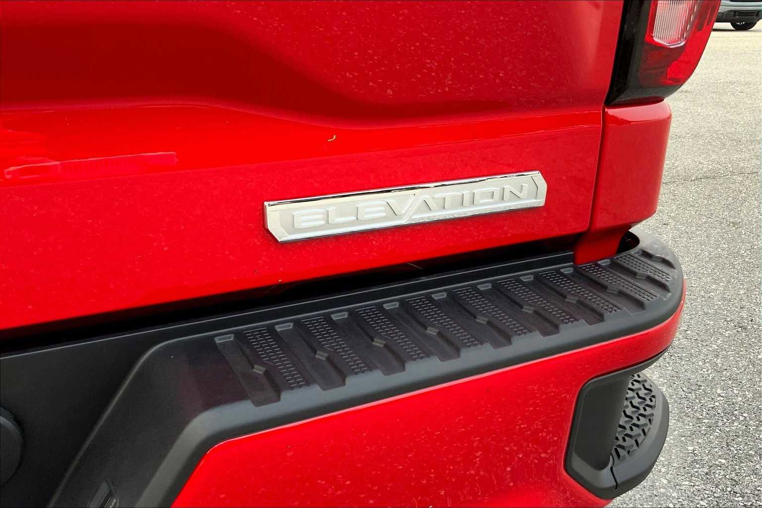 New 2025 GMC Sierra 1500 Elevation image 15