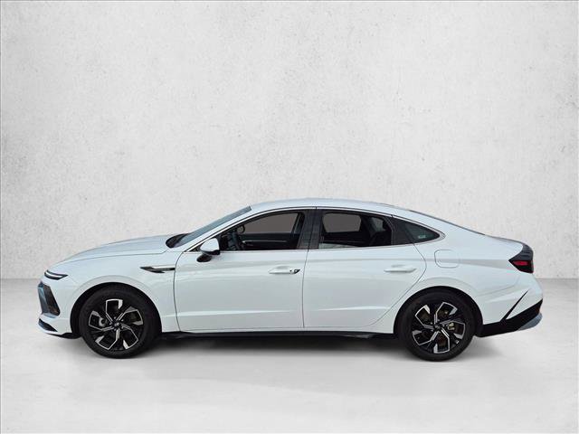 Used 2025 Hyundai Sonata SEL FWD image 8