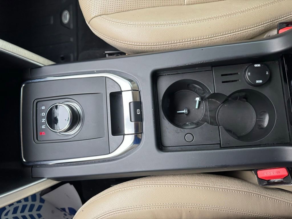 Used 2019 Land Rover Discovery Sport HSE AWD/4WD image 22