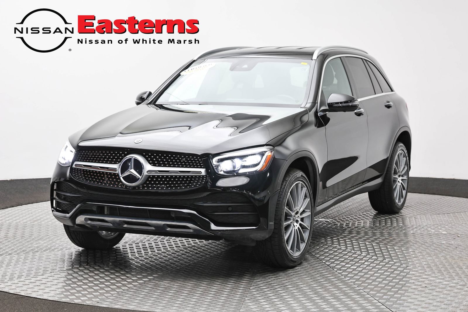 Used 2022 Mercedes-Benz GLC 300 4MATIC w/ AMG Line