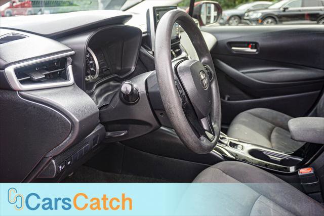 Used 2020 Toyota Corolla LE FWD image 17