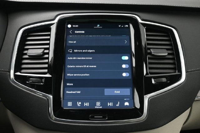 Used 2024 Volvo XC90 B6 Ultimate w/ Protection Package Premier AWD/4WD image 19