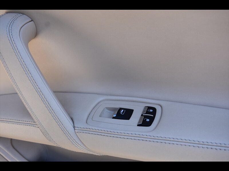 Used 2016 Maserati Quattroporte S RWD image 27