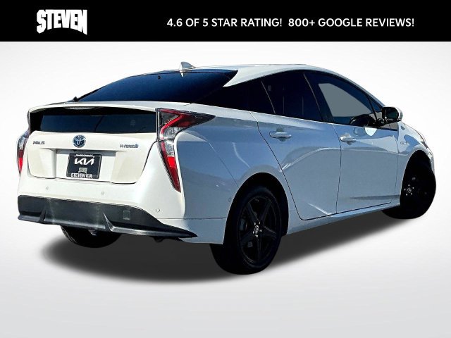 Used 2017 Toyota Prius Three Touring FWD image 6