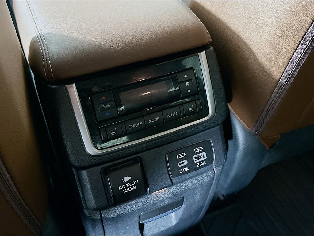 Used 2023 Subaru Ascent Touring AWD/4WD image 34