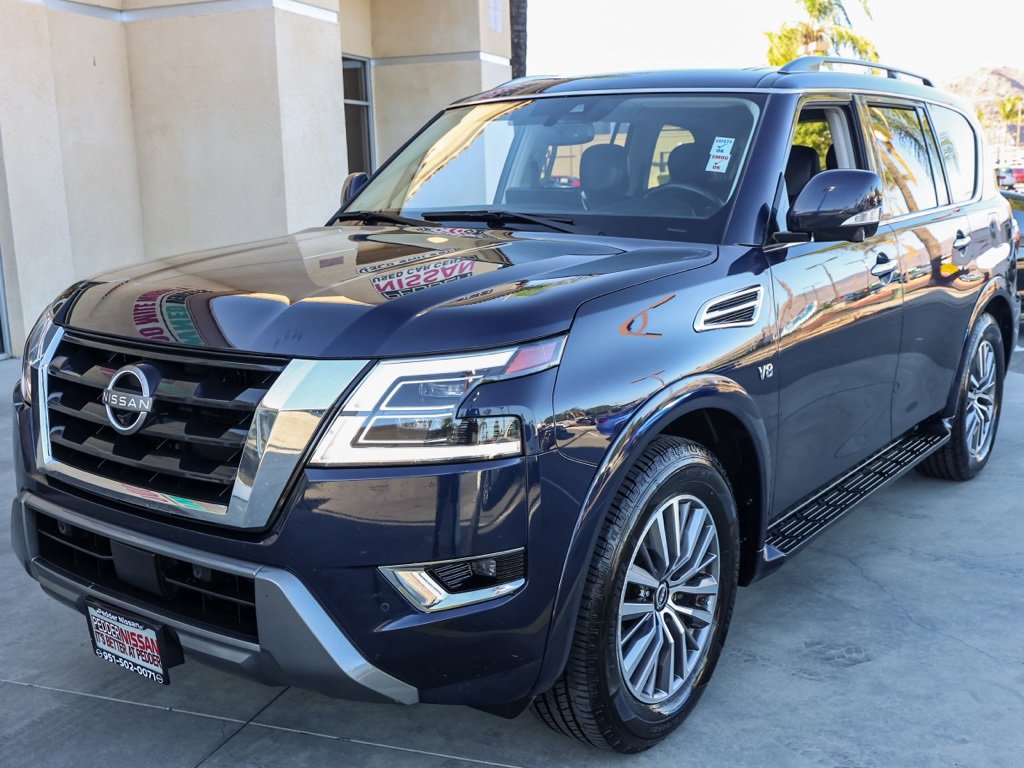 Used 2022 Nissan Armada SL w/ Captain's Chairs Package image 8