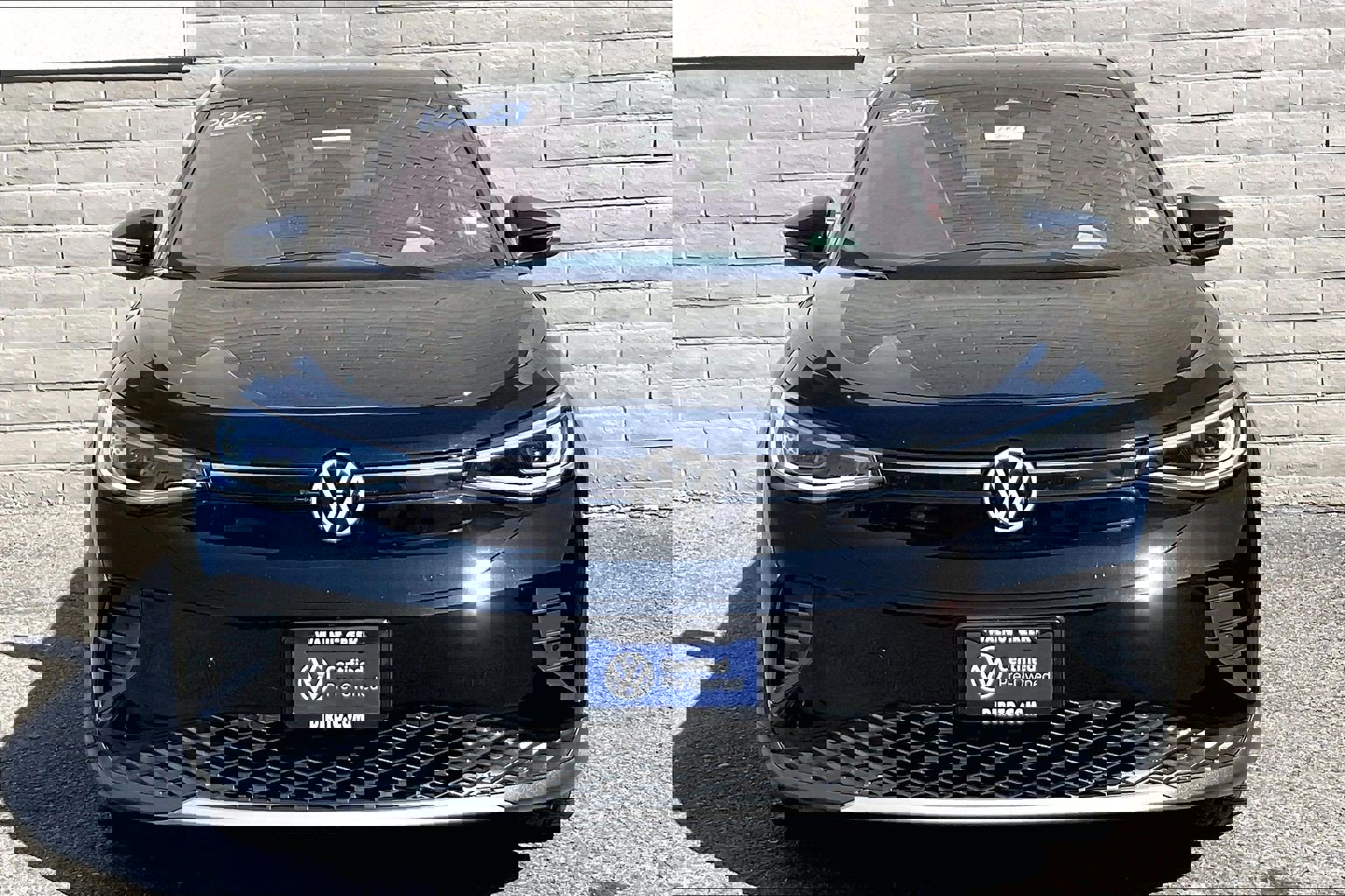 Certified 2022 Volkswagen ID.4 Pro S w/ Gradient Package image 2