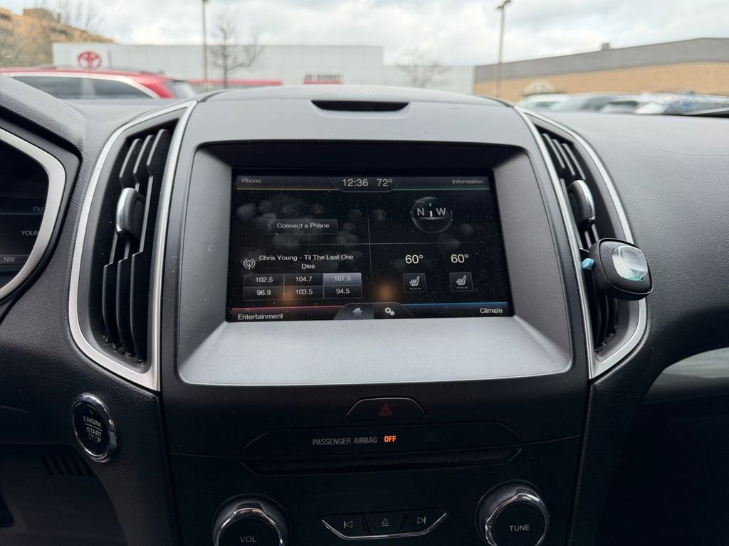 Used 2015 Ford Edge SEL w/ Equipment Group 201A AWD/4WD image 21