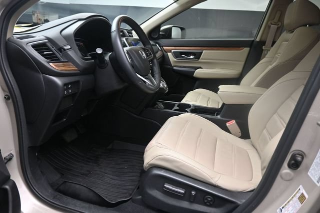 Used 2019 Honda CR-V Touring image 17