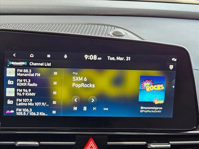 Certified 2025 Hyundai Elantra SEL FWD image 11
