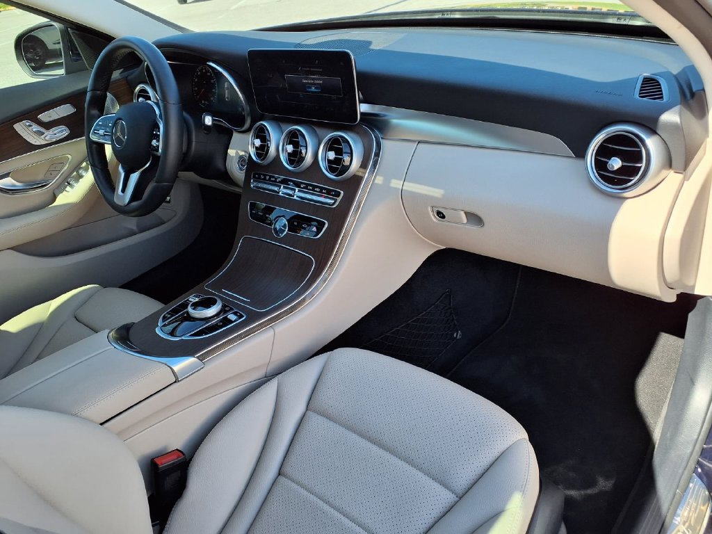 Used 2021 Mercedes-Benz C 300 4MATIC Sedan image 11