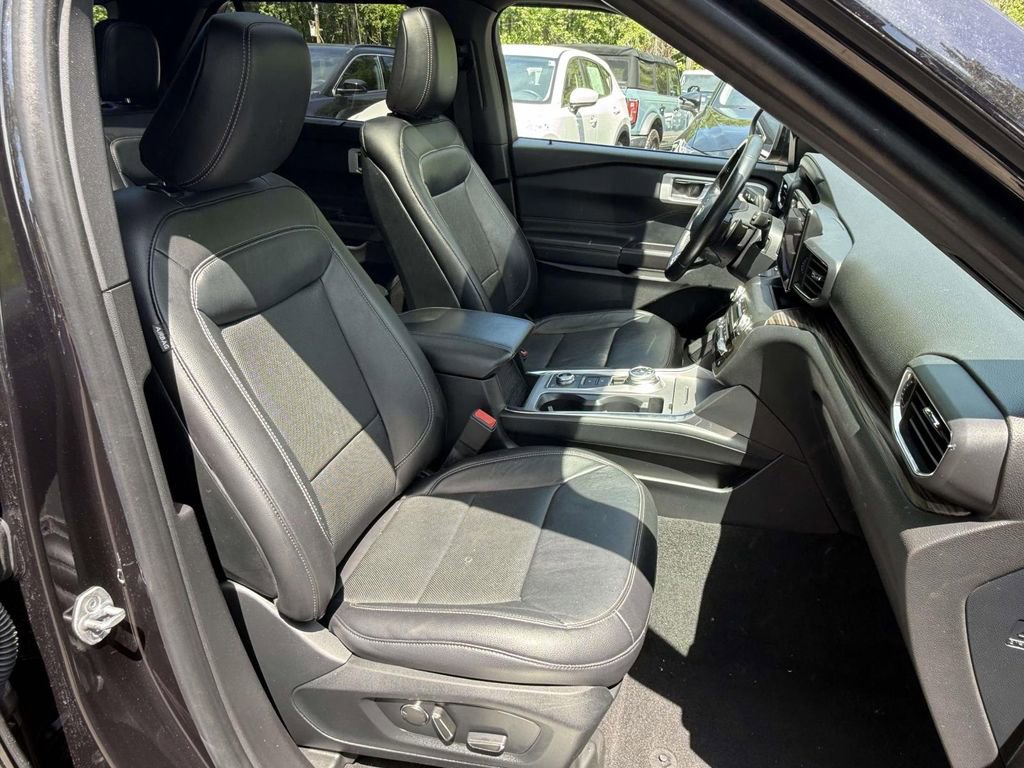 Used 2020 Ford Explorer Limited AWD/4WD image 8