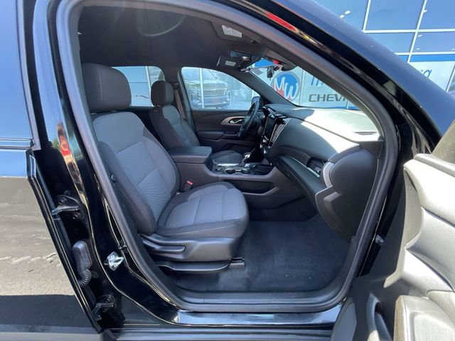 Certified 2023 Chevrolet Traverse LT w/ Midnight/Sport Edition AWD/4WD image 26