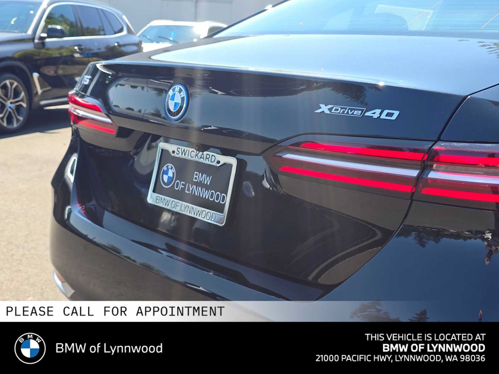 New 2027 BMW i5 xDrive40 AWD/4WD image 13