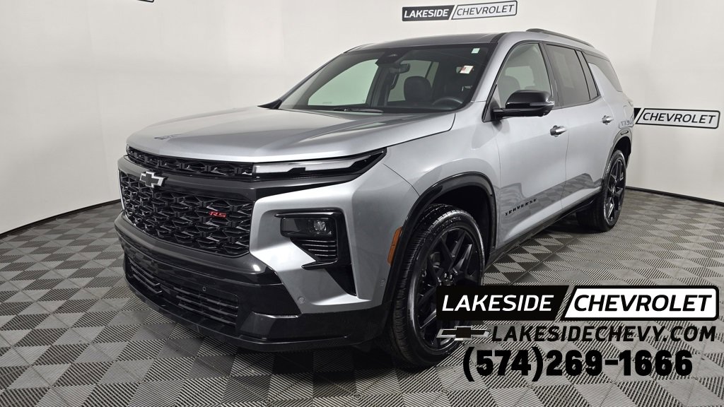 Used 2024 Chevrolet Traverse RS w/ LPO, Floor Liner Package image 1