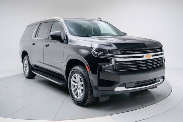 Used 2024 Chevrolet Suburban LT image 9