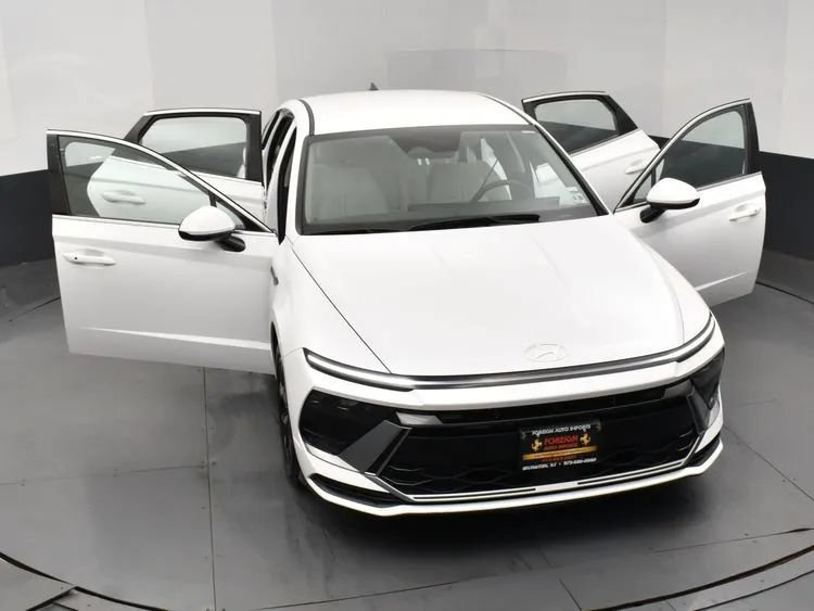 Used 2024 Hyundai Sonata SEL FWD image 10