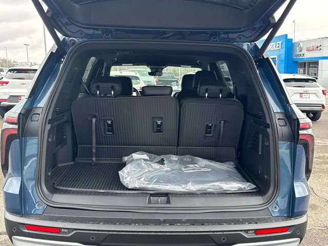 New 2026 Chevrolet Traverse LT w/ Enhanced Driving Package FWD image 13