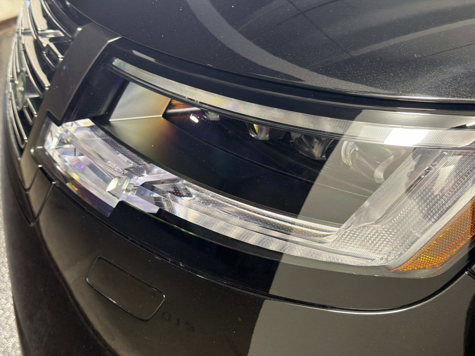 Used 2025 Land Rover Range Rover Long Wheelbase SE image 10