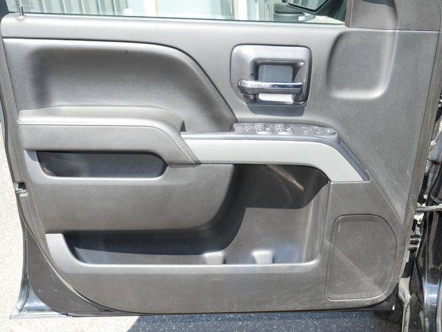 Used 2015 Chevrolet Silverado 1500 LT w/ Midnight Edition AWD/4WD image 12