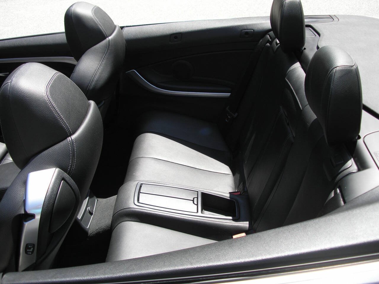Used 2018 BMW 430i Convertible RWD image 4