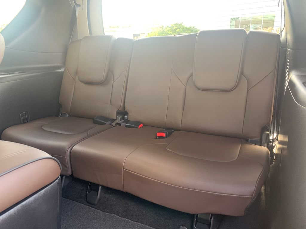Used 2024 Nissan Armada Platinum w/ Captain's Chairs Package image 12