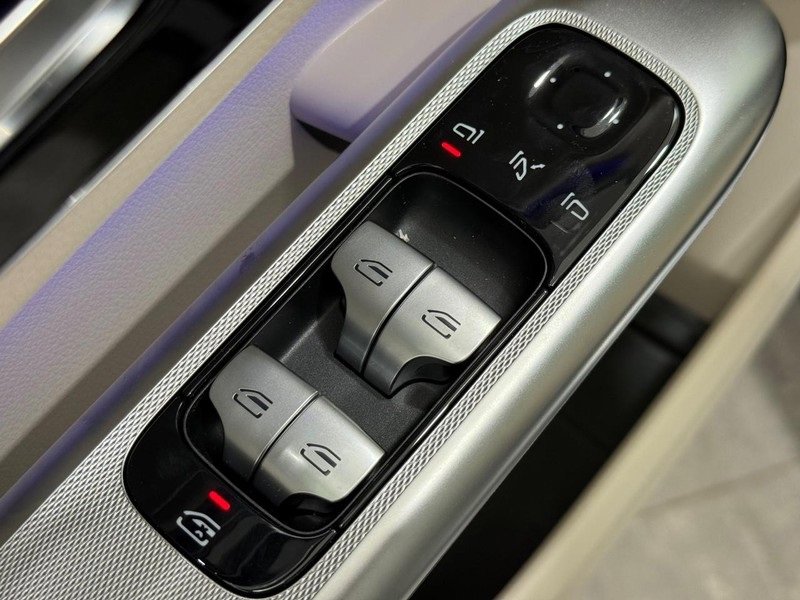 New 2026 Mercedes-Benz GLC 300 4MATIC image 16