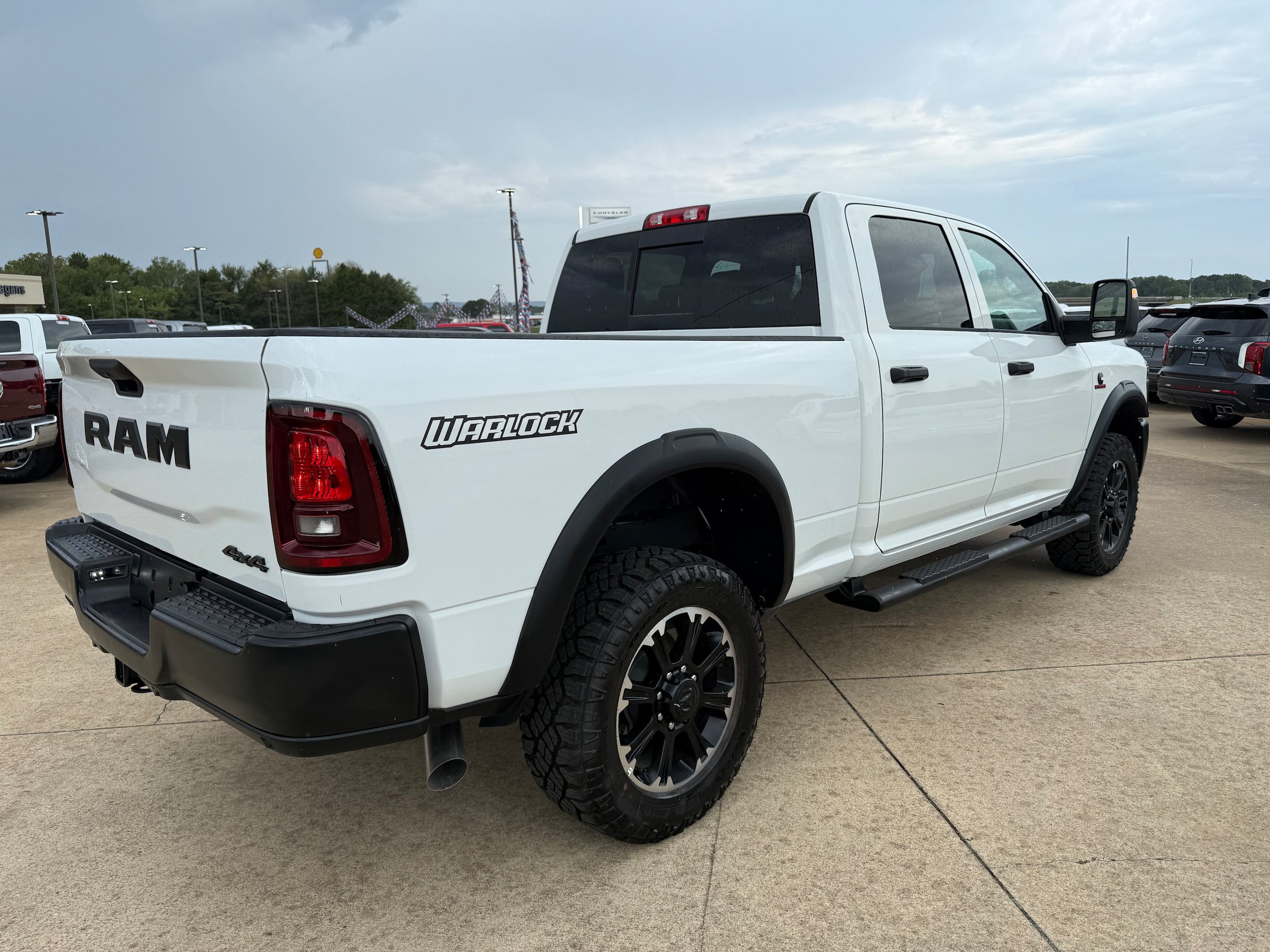 New 2026 RAM 2500 Warlock AWD/4WD image 4