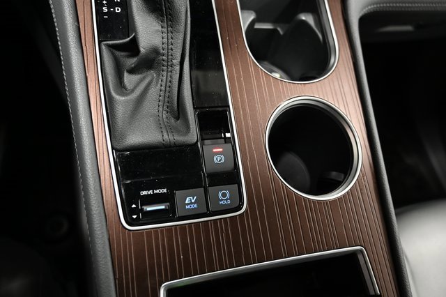 Used 2023 Toyota Sienna XLE w/ XLE Plus Package image 21