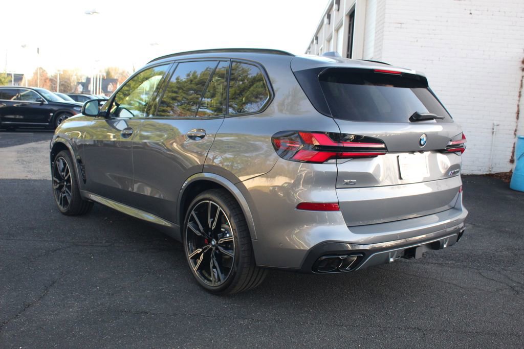 New 2026 BMW X5 M60i image 5