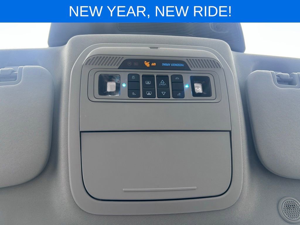 Used 2023 Ford Explorer XLT w/ Equipment Group 202A image 18