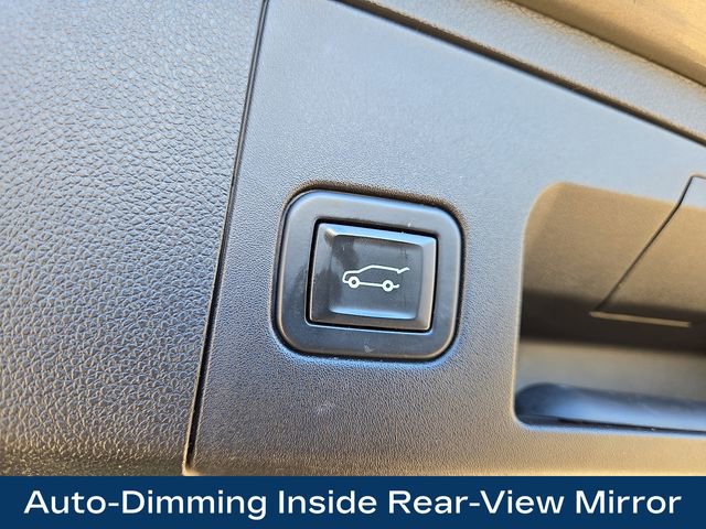 Used 2020 Cadillac XT4 Premium Luxury image 21