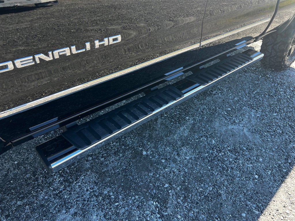 Used 2015 GMC Sierra 2500 Denali w/ Duramax Plus Package image 13