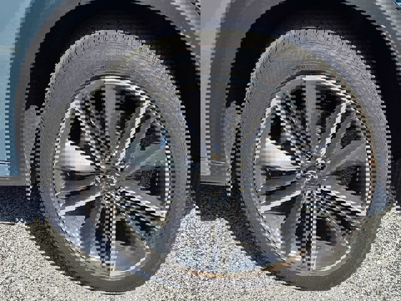 Used 2025 INFINITI QX55 Luxe w/ Cargo Package image 10