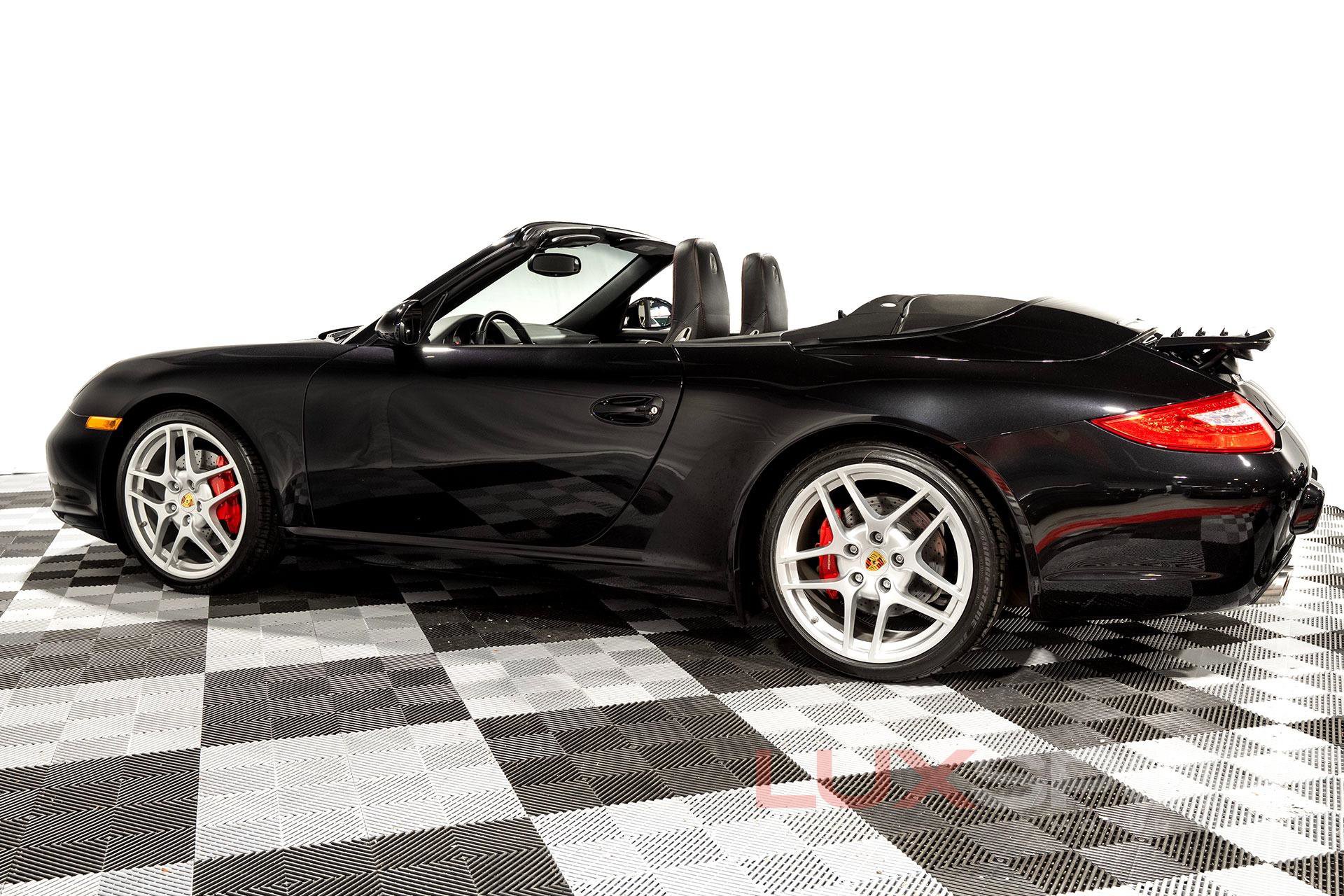 Used 2009 Porsche 911 Carrera S image 3