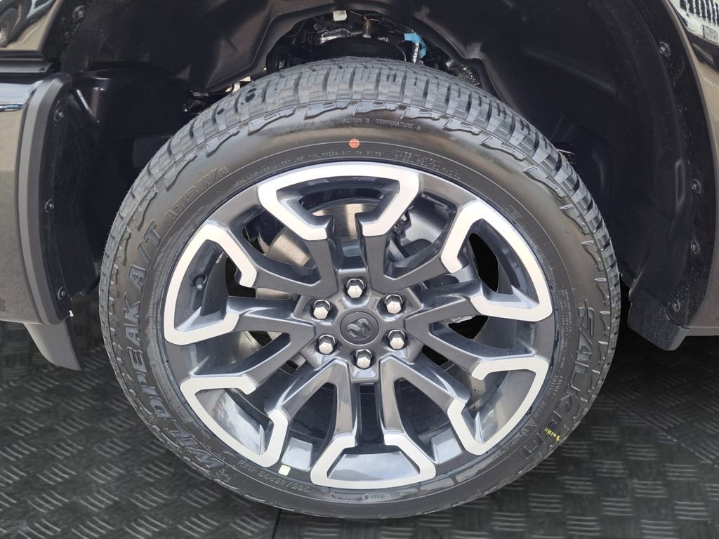 New 2026 RAM 1500 Limited image 24