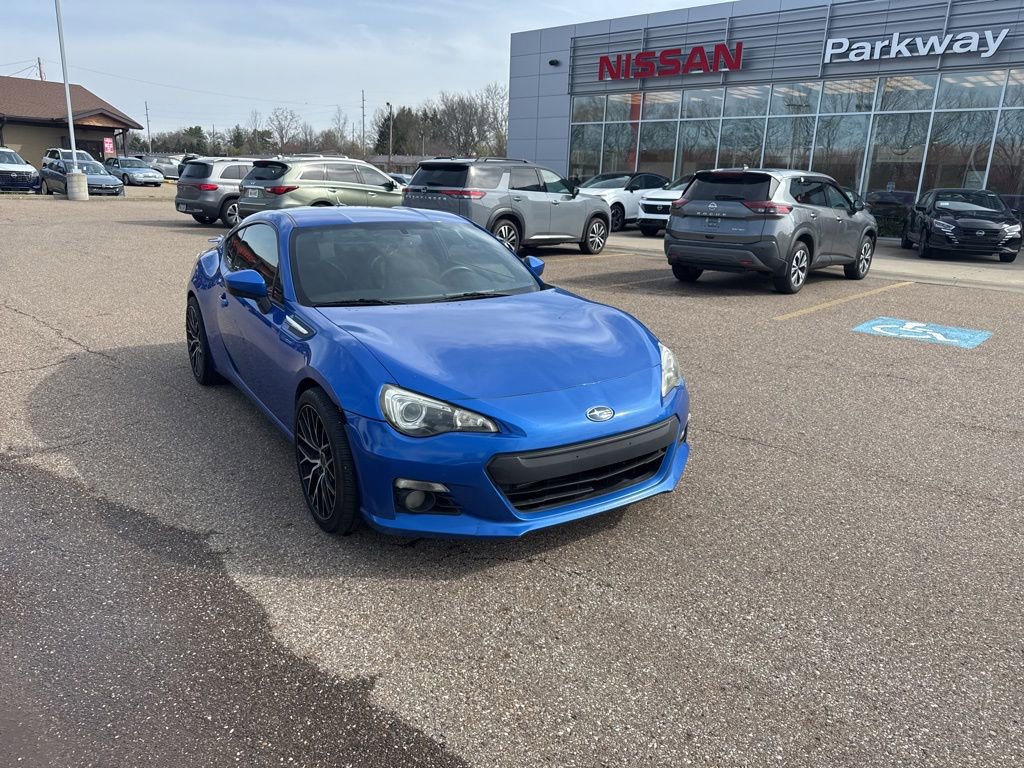 Used 2013 Subaru BRZ Limited w/ Popular Pkg 2C image 2