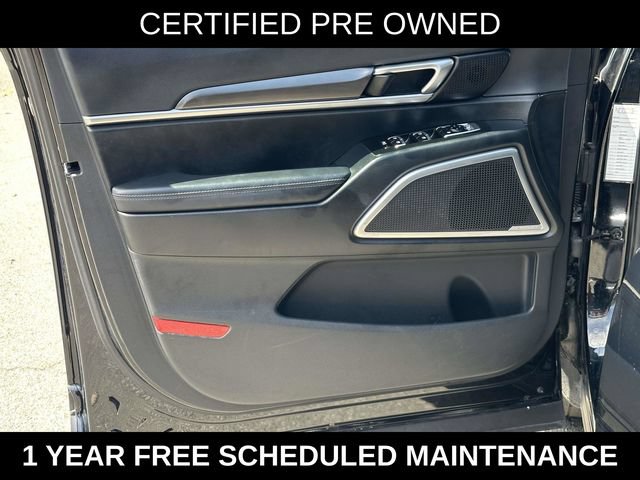Used 2025 Kia Telluride S AWD/4WD image 13