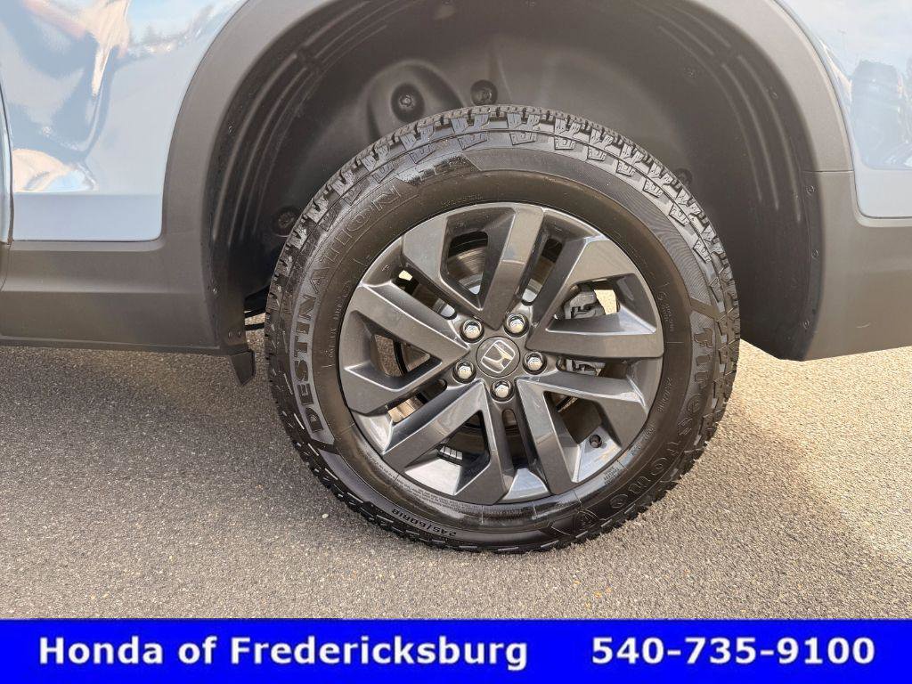 Certified 2025 Honda Ridgeline Sport image 16