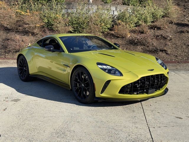 New 2025 Aston Martin V8 Vantage Coupe video 1