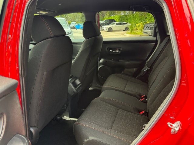 Certified 2025 Honda HR-V Sport image 15