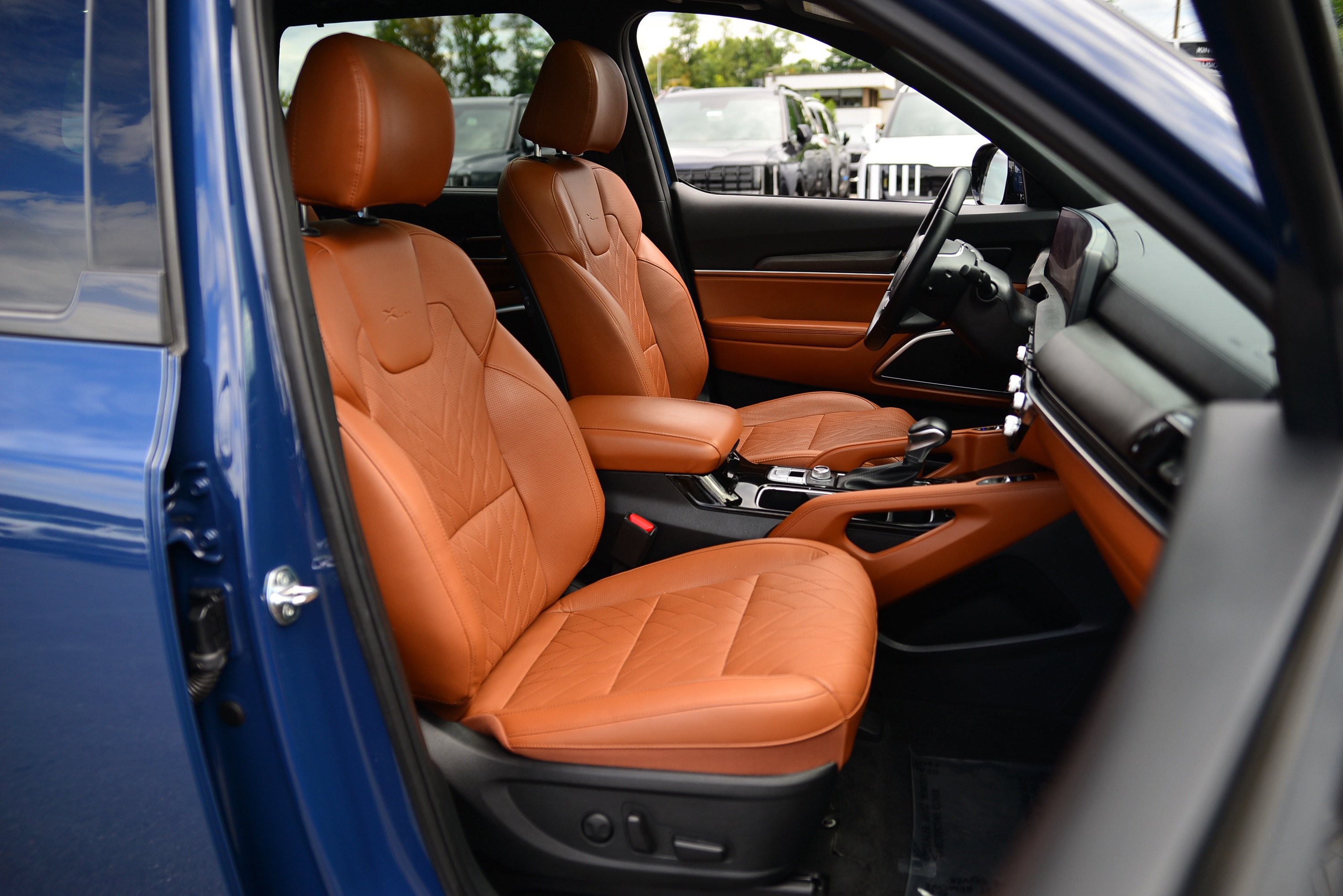 Certified 2024 Kia Telluride SX X-Line AWD/4WD image 13