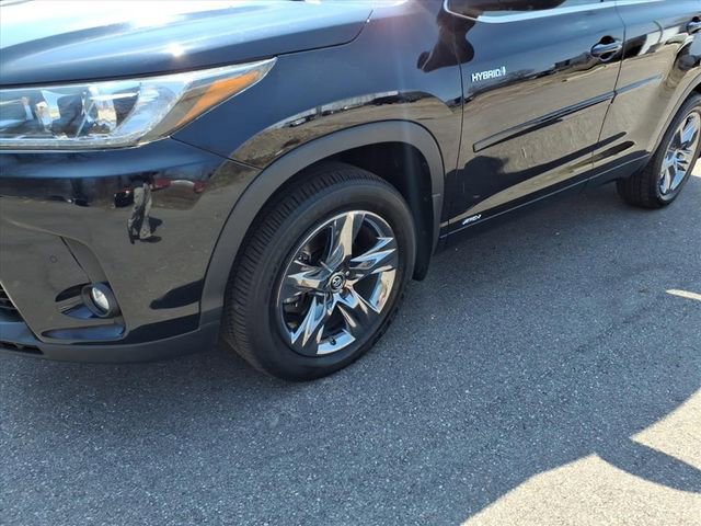 Certified 2019 Toyota Highlander Limited Platinum image 4