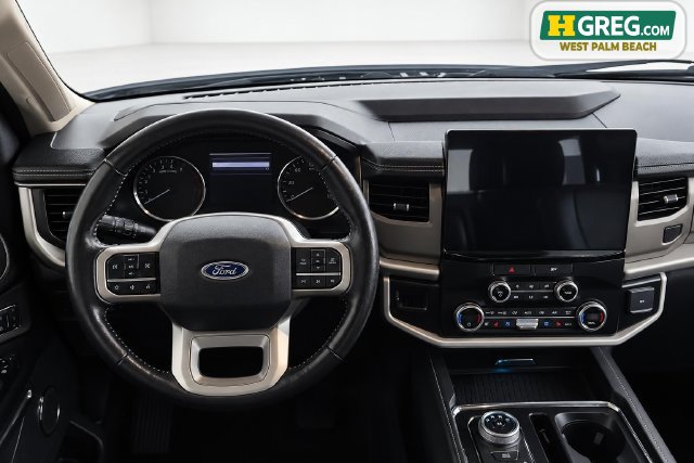 Used 2022 Ford Expedition XLT RWD image 11