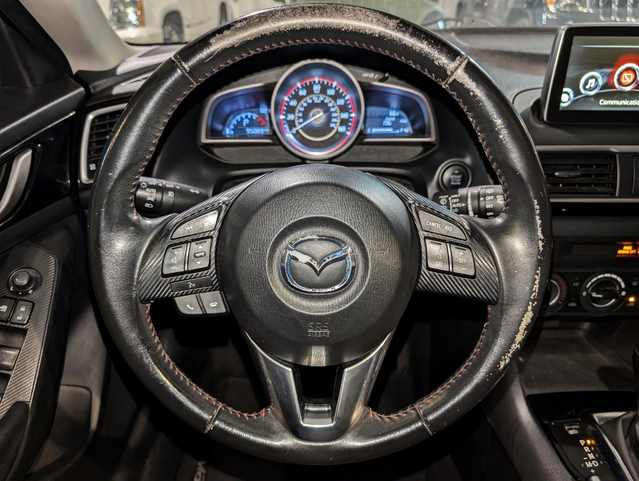 Used 2016 MAZDA MAZDA3 i Touring image 31