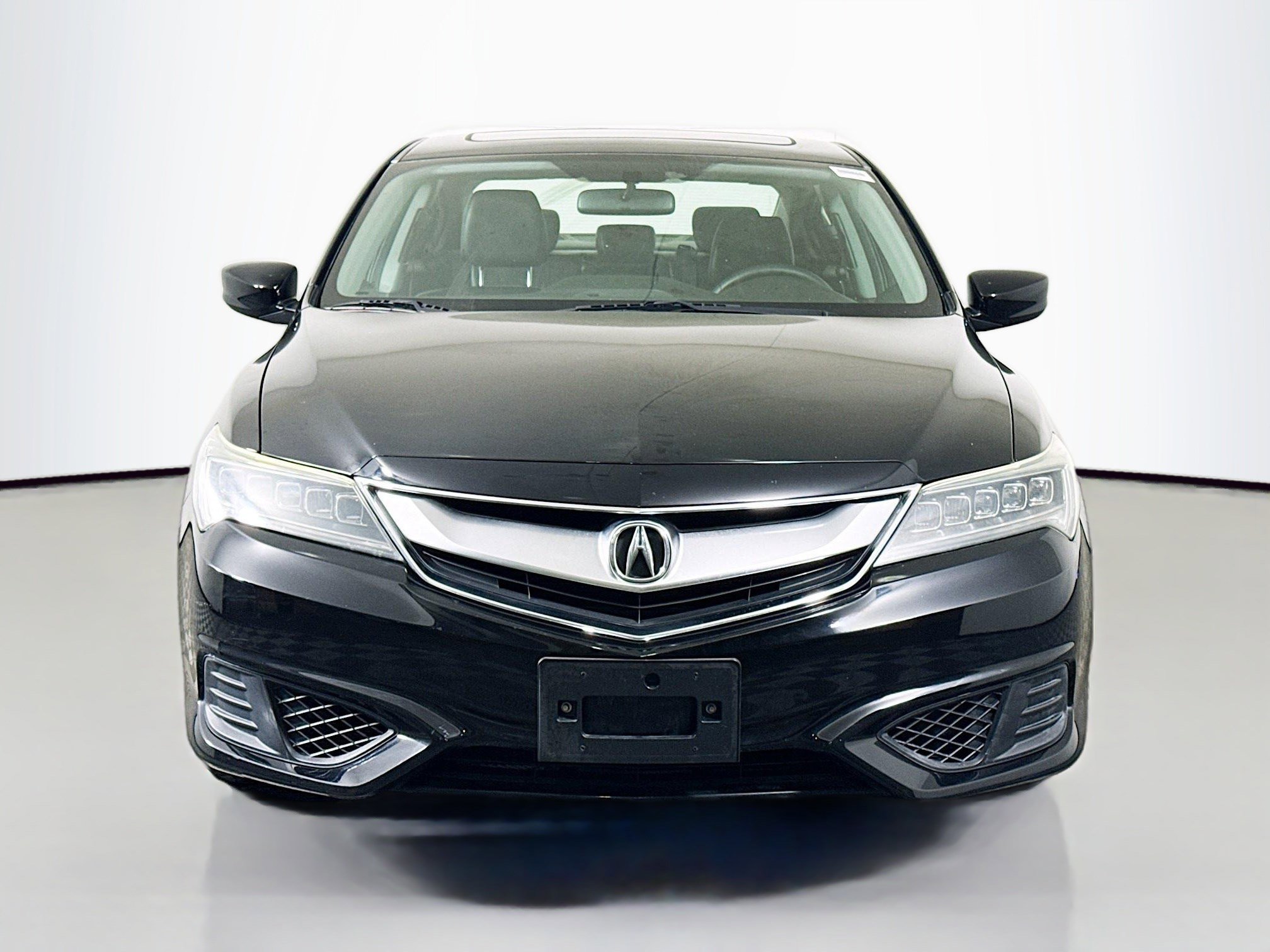 Used 2016 Acura ILX image 2