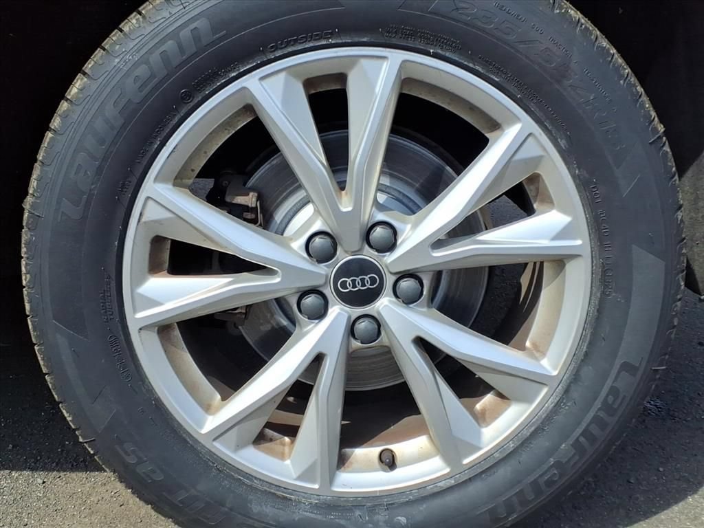 Used 2023 Audi Q3 2.0T Premium AWD/4WD image 25