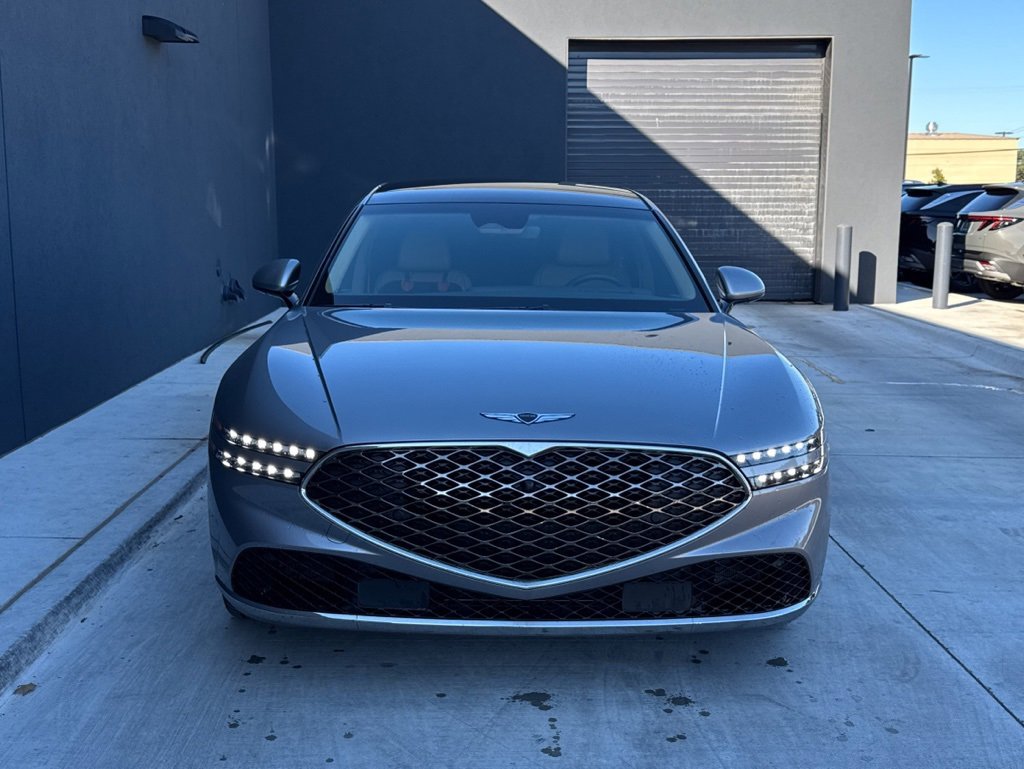 Used 2025 Genesis G90 3.5T image 9
